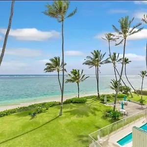 https://pats-at-punaluu-beachfront.hotelsinhawaii.org